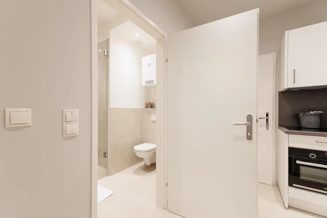 Vienne City Apartment Crown 6